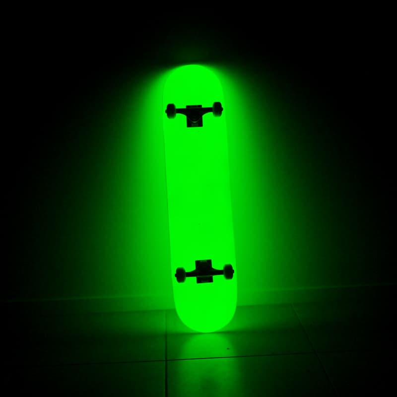  GLO-X Glow In The Dark Spray Paint (10.6 oz Can) Clear Spray  Paint That Glows Green In The Dark - Powered Light & Sun Activated Glow -  In The Dark Paint